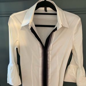 BCBG bell sleeved blouse